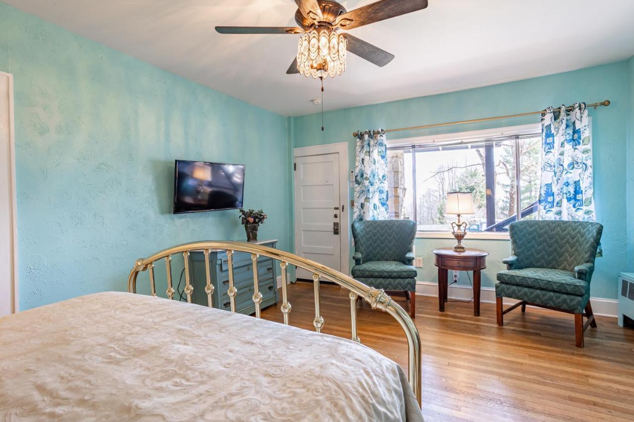 Bed & Breakfast Echo Mountain Hendersonville